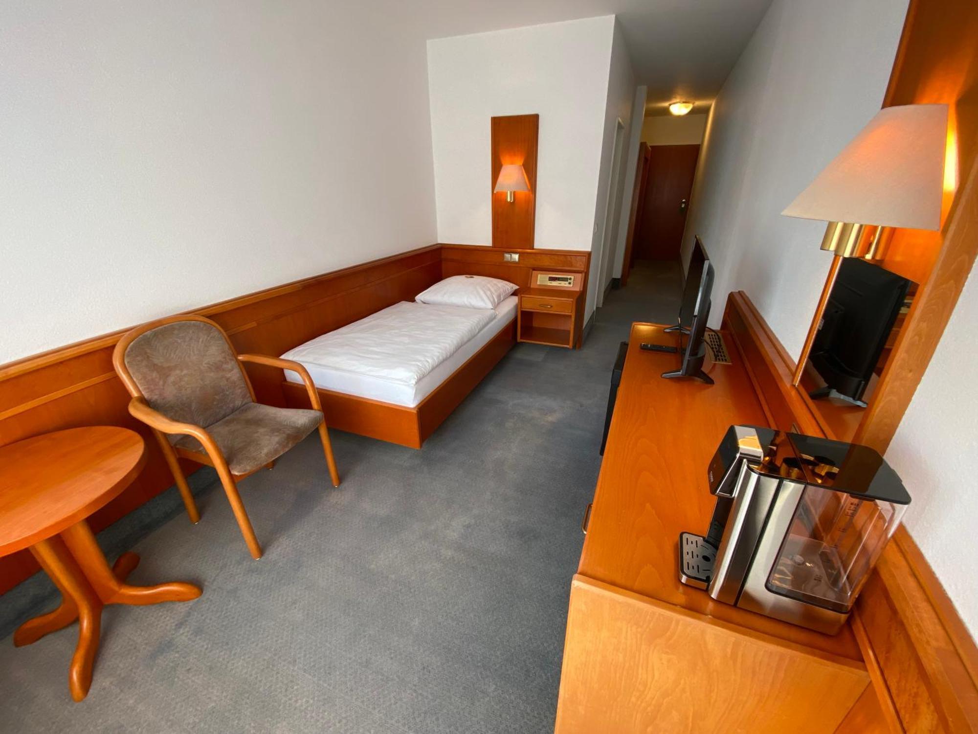 Adamidis Hotel Altenmedingen Εξωτερικό φωτογραφία